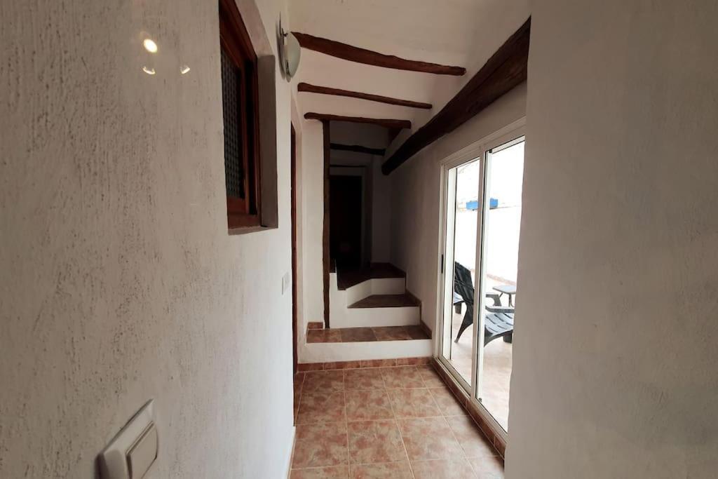 Casa Arriba Village House In Zarra Exterior foto